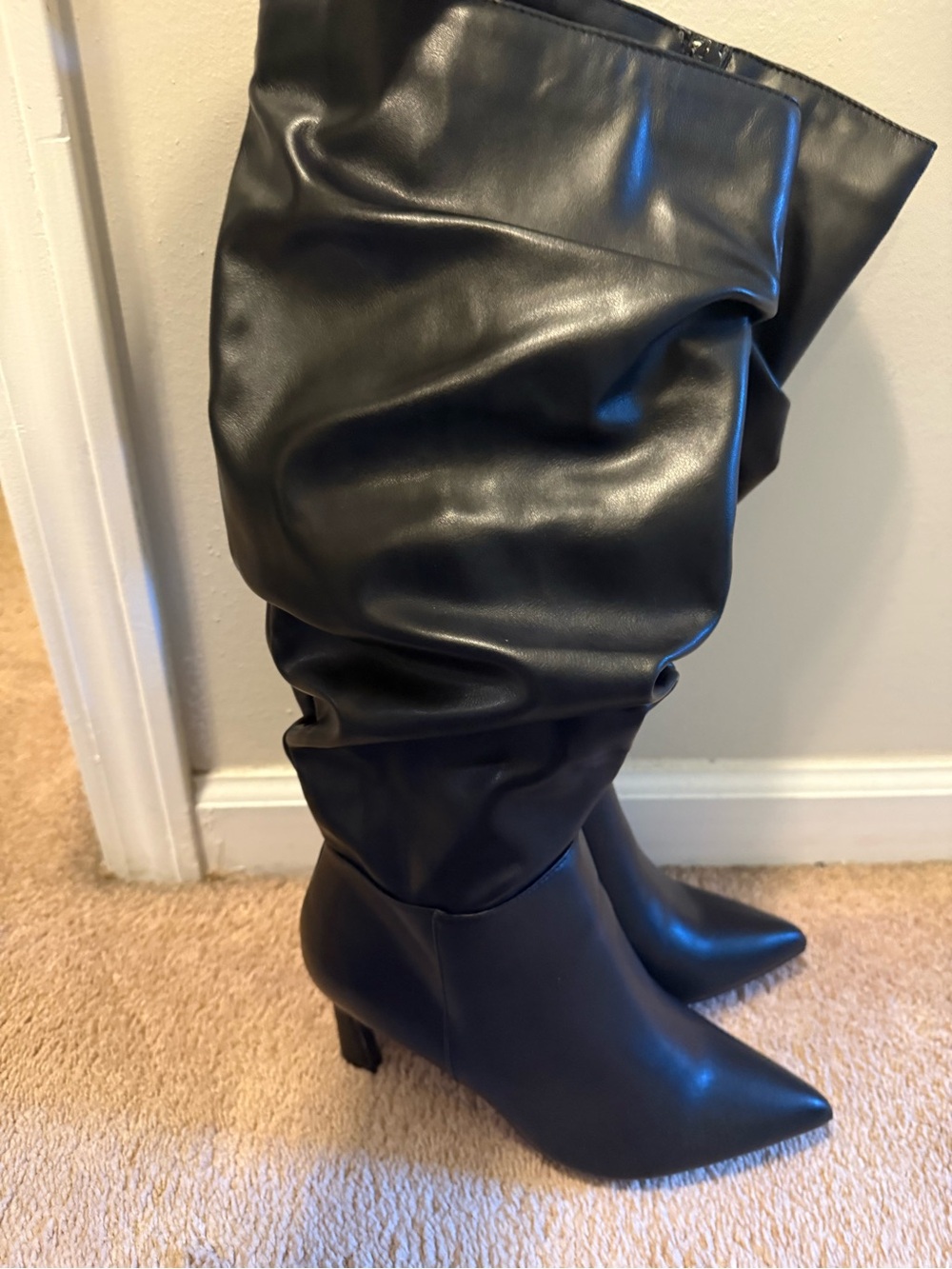 Women’s Black Slouchy Knee-High Heeled Boots